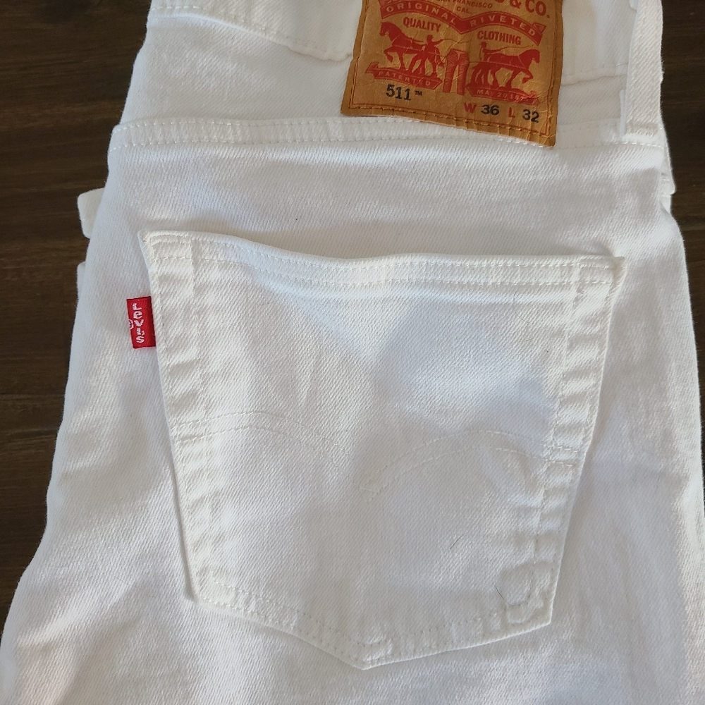 Levis 511 white jeans